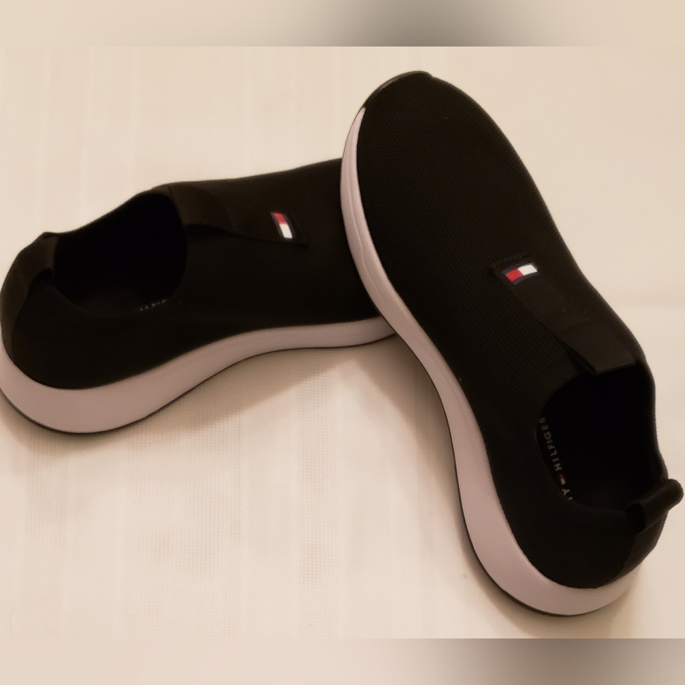 Tommy Hilfiger Aliah Knit Slip On Sneakers Color Black Size Women's 7.5